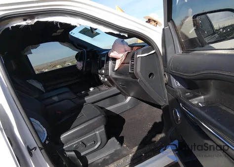 2021 Ford Expedition Limited z USA, uszkodzony, nr VIN 01FMJU2AT4MEA5406